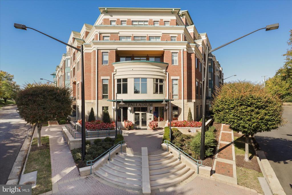 1450 EMERSON AVENUE Unit: G05