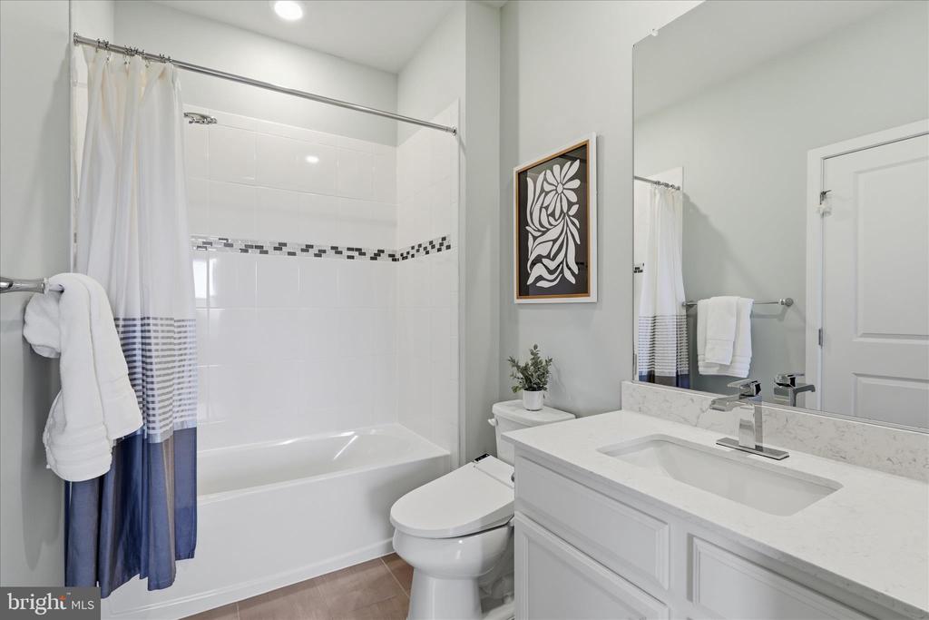 3056 WILD BLUE INDIGO COURT