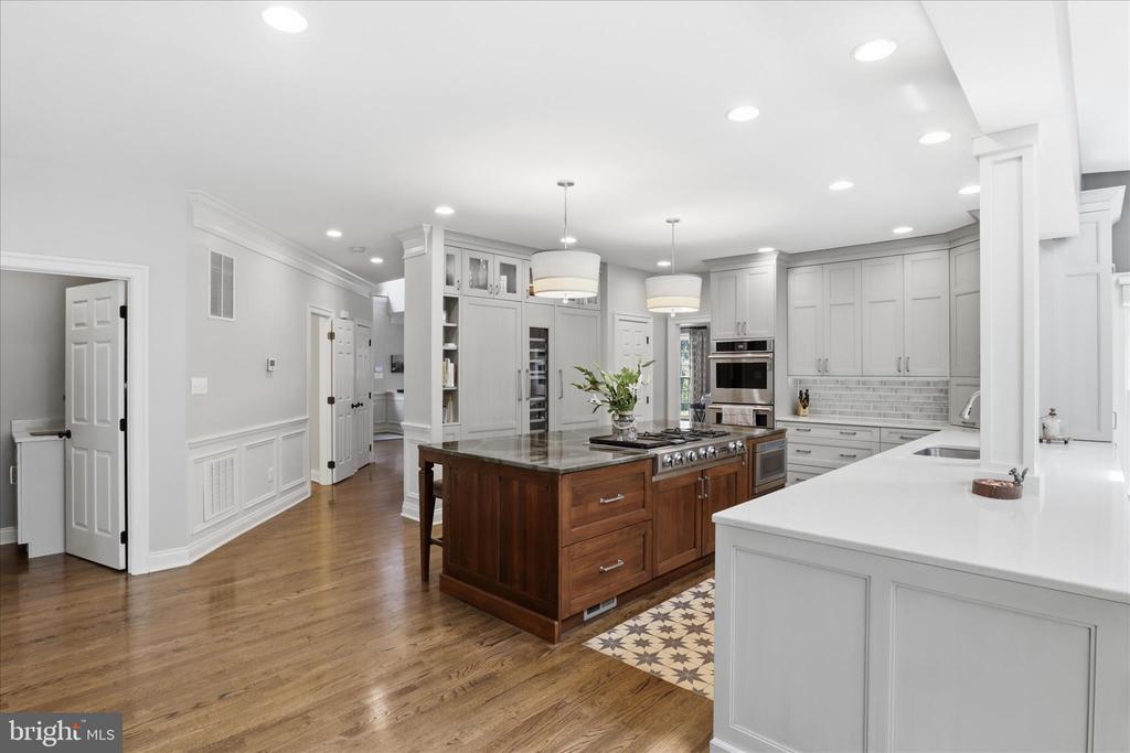 6441 GEORGETOWN PIKE