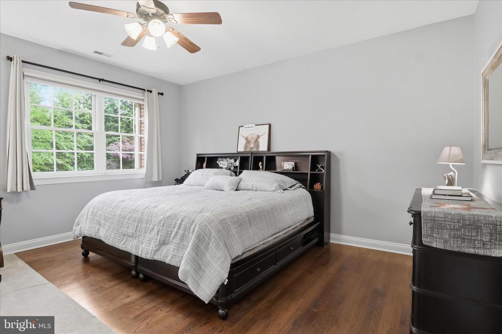 6441 GEORGETOWN PIKE