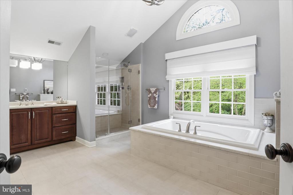 6441 GEORGETOWN PIKE