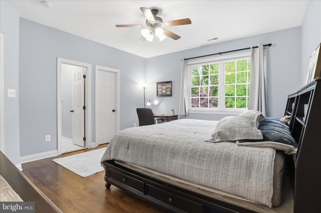 6441 GEORGETOWN PIKE