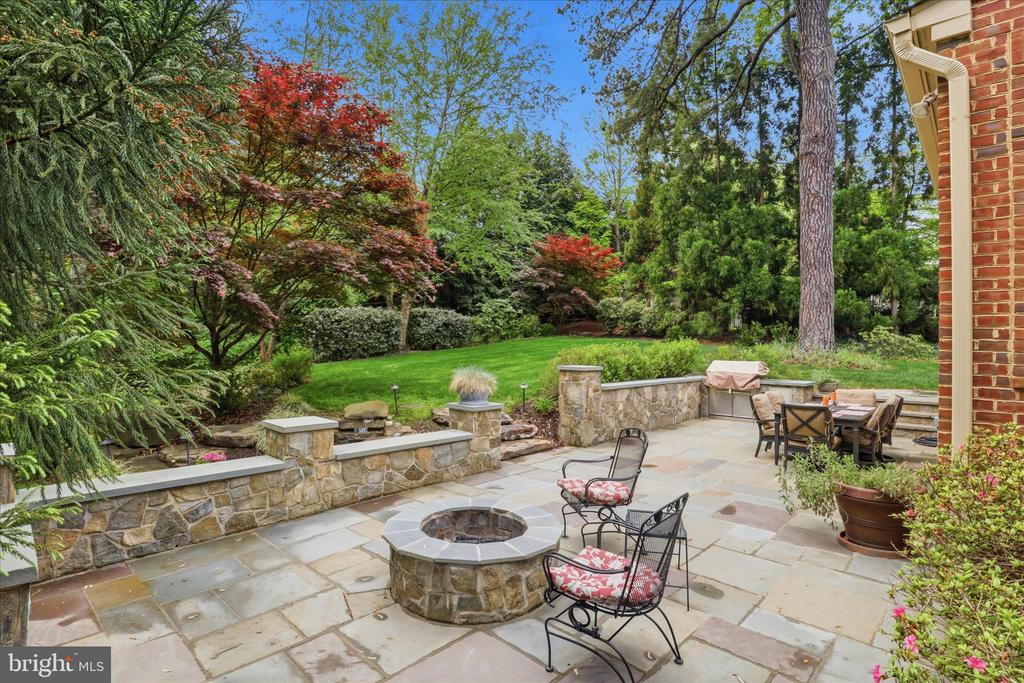 6441 GEORGETOWN PIKE