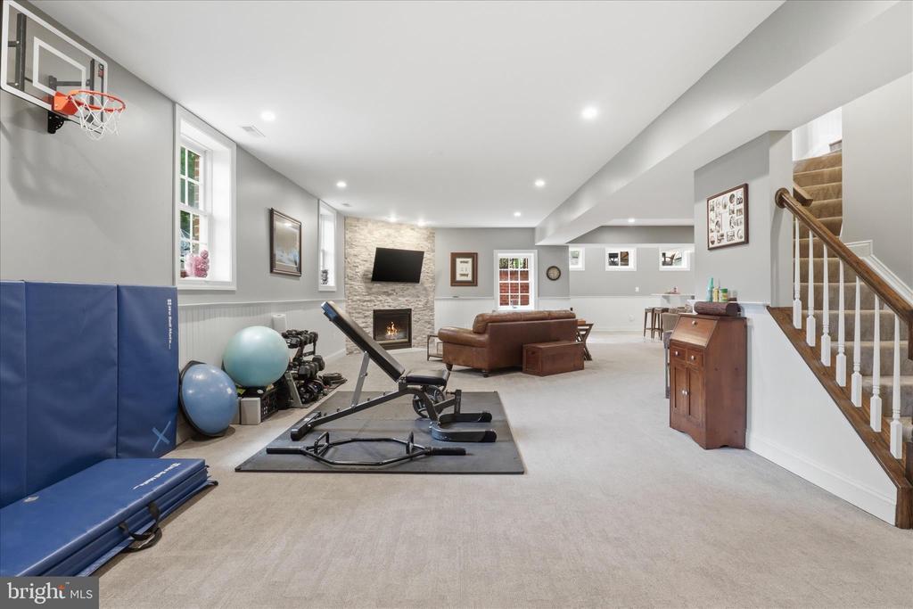 6441 GEORGETOWN PIKE