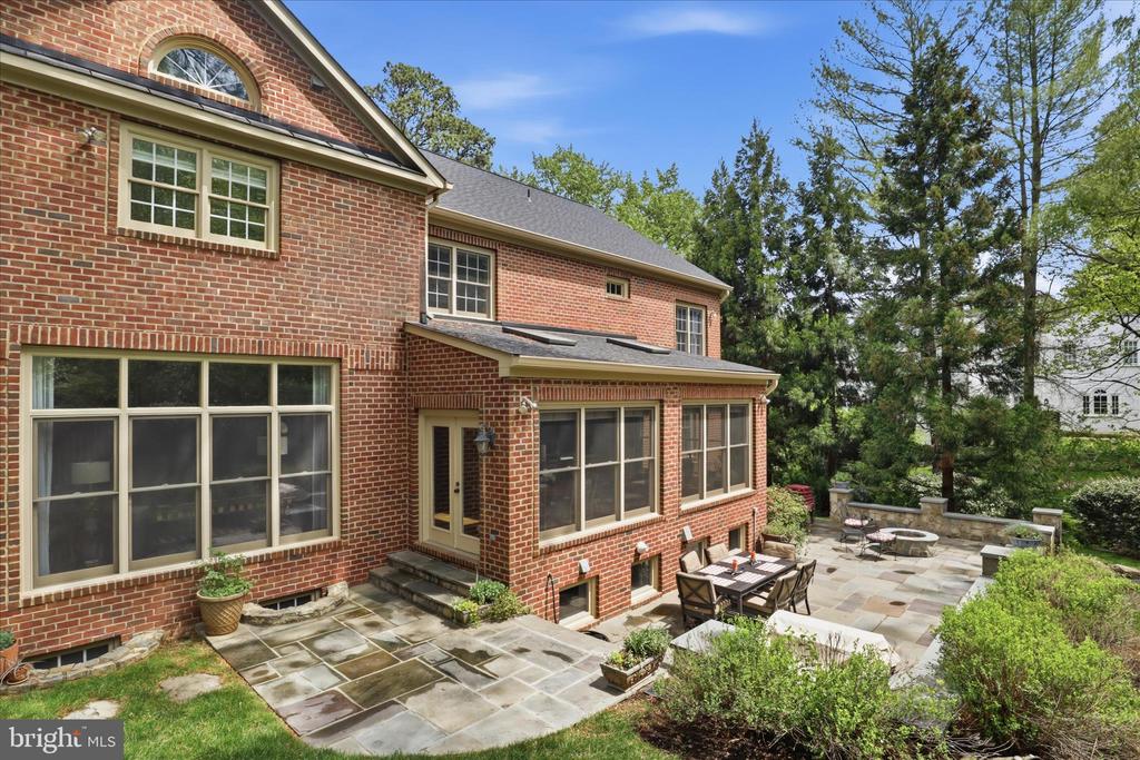 6441 GEORGETOWN PIKE