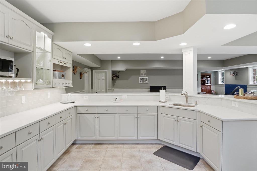 6441 GEORGETOWN PIKE
