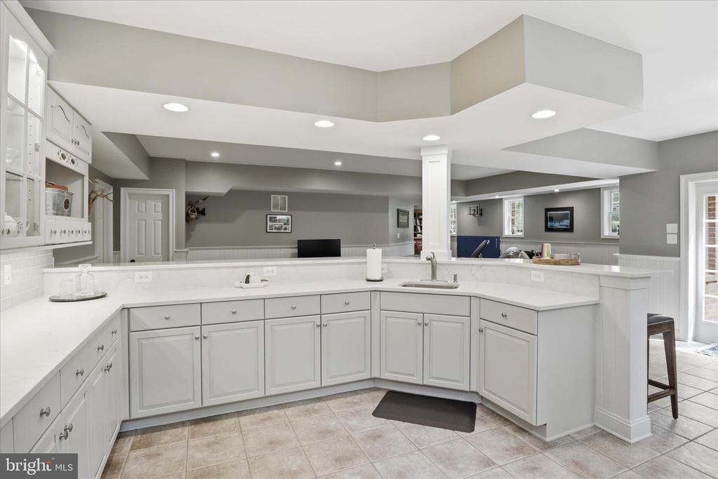 6441 GEORGETOWN PIKE