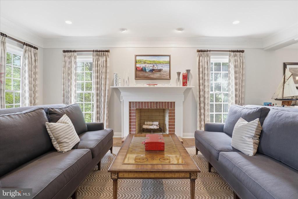 6441 GEORGETOWN PIKE