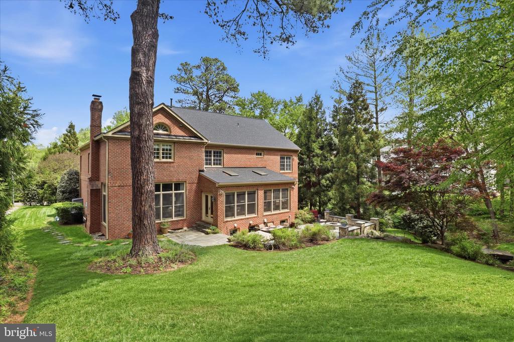 6441 GEORGETOWN PIKE