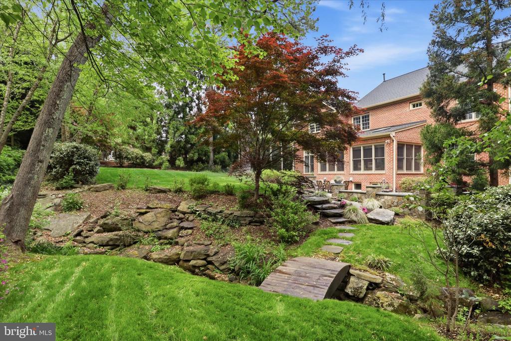 6441 GEORGETOWN PIKE