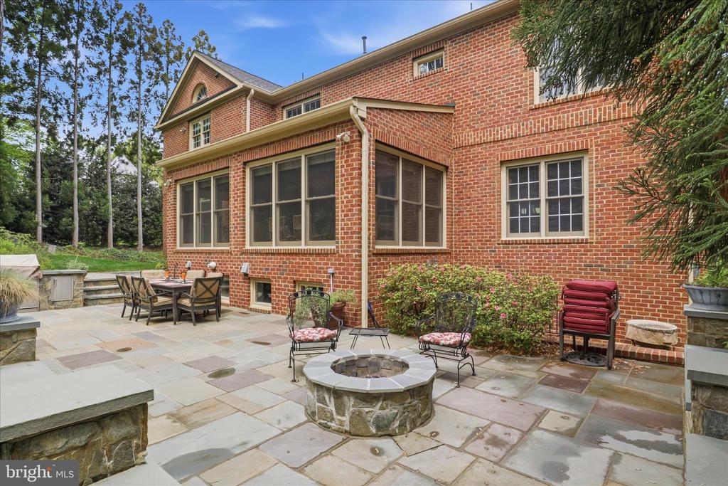 6441 GEORGETOWN PIKE