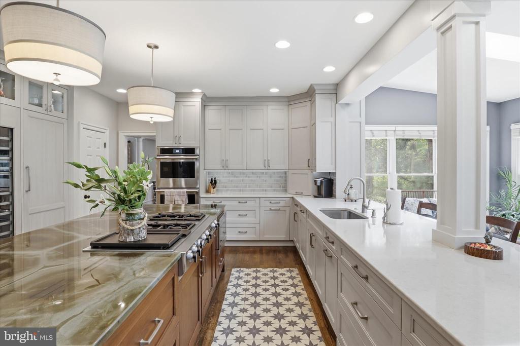 6441 GEORGETOWN PIKE
