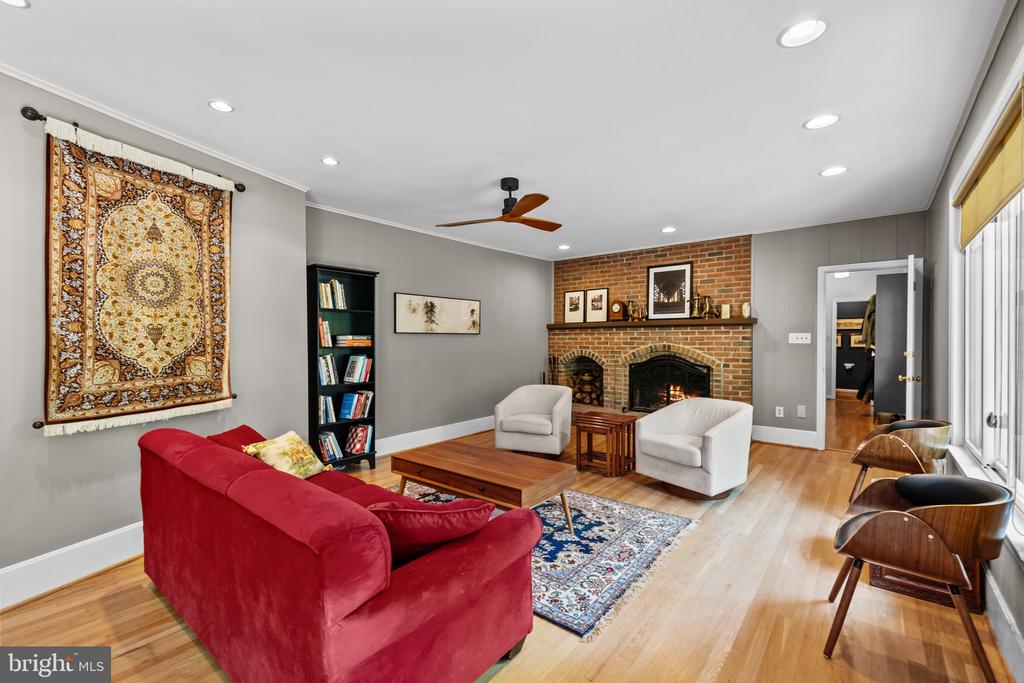 12007 TURF LANE