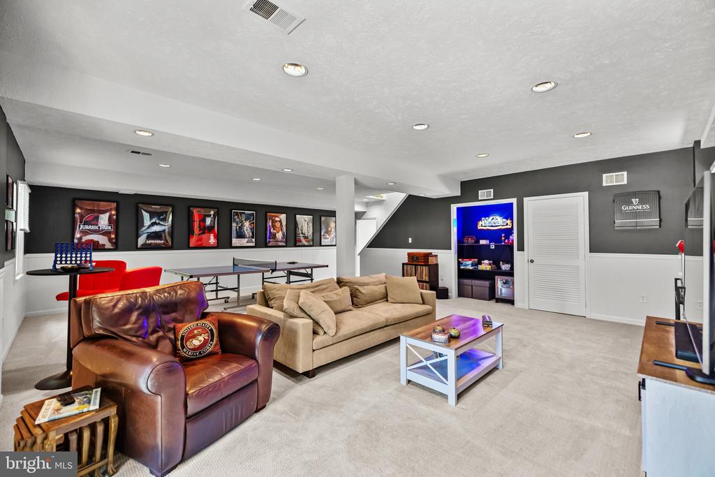 12007 TURF LANE