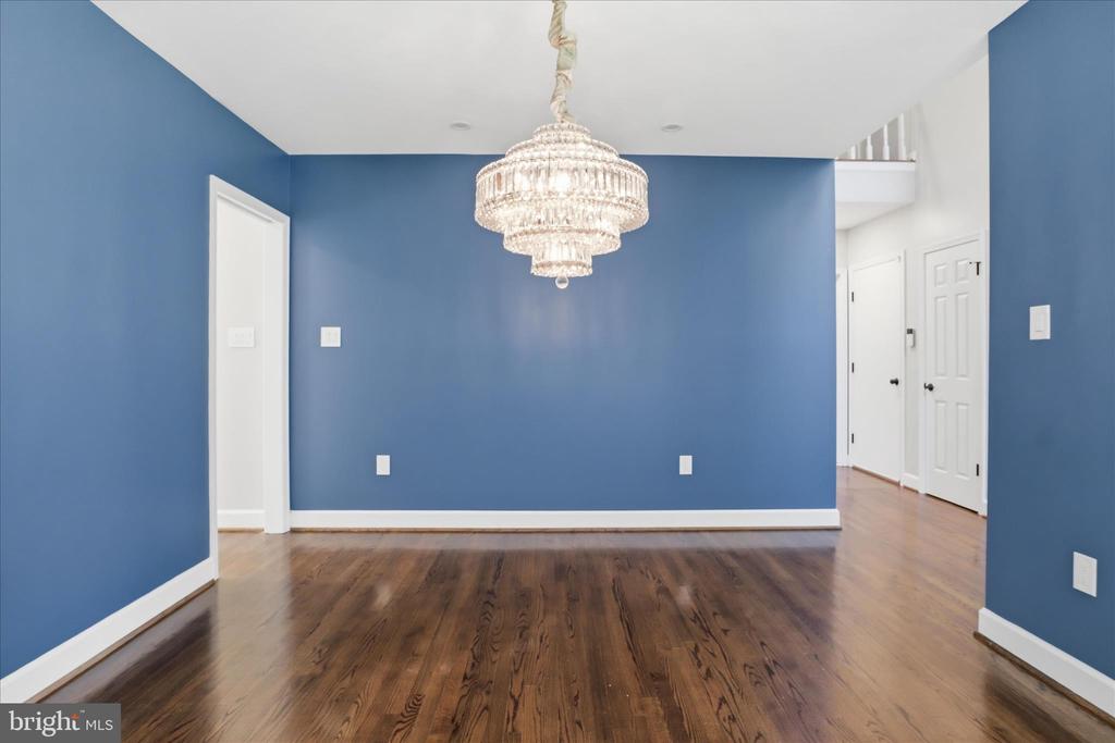 1456 HAMPTON HILL CIRCLE