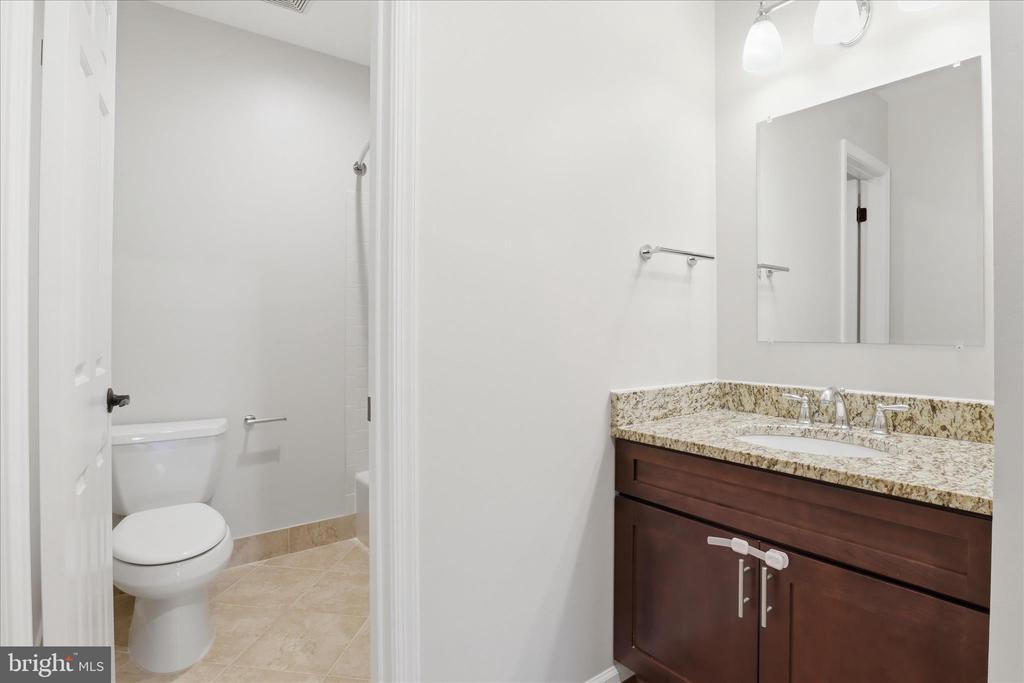 1456 HAMPTON HILL CIRCLE