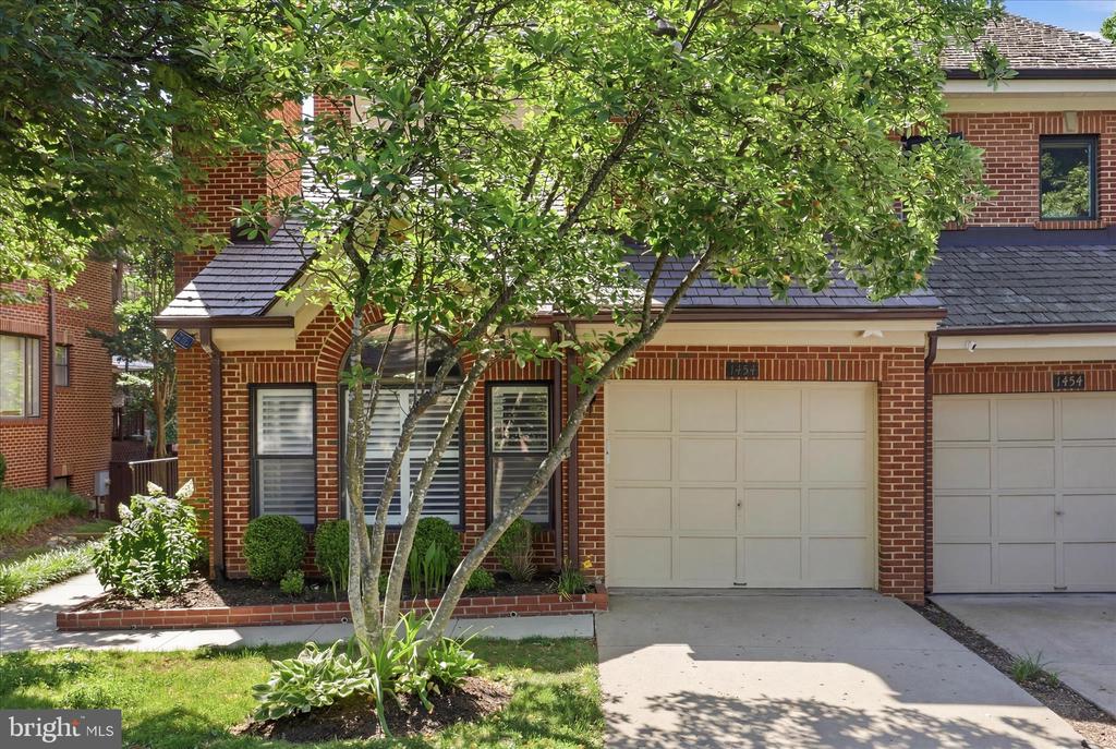 1456 HAMPTON HILL CIRCLE