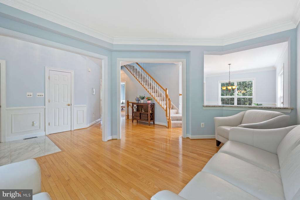 1616 CHICKASAW PLACE NE