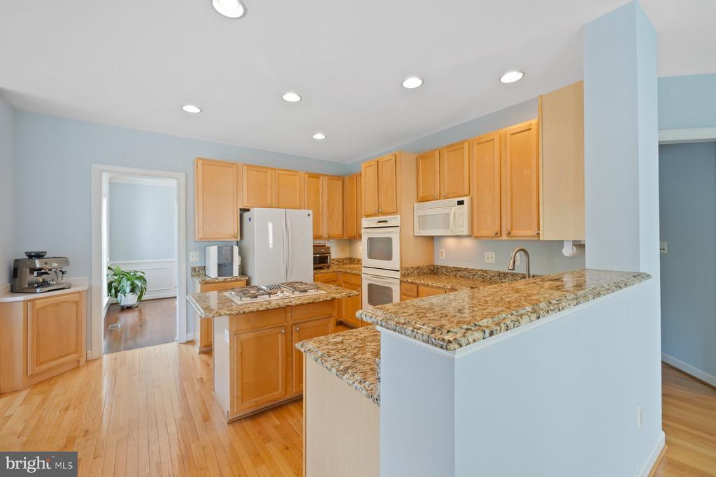1616 CHICKASAW PLACE NE