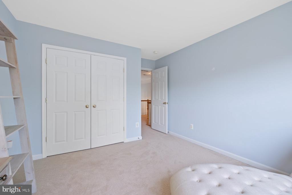 1616 CHICKASAW PLACE NE