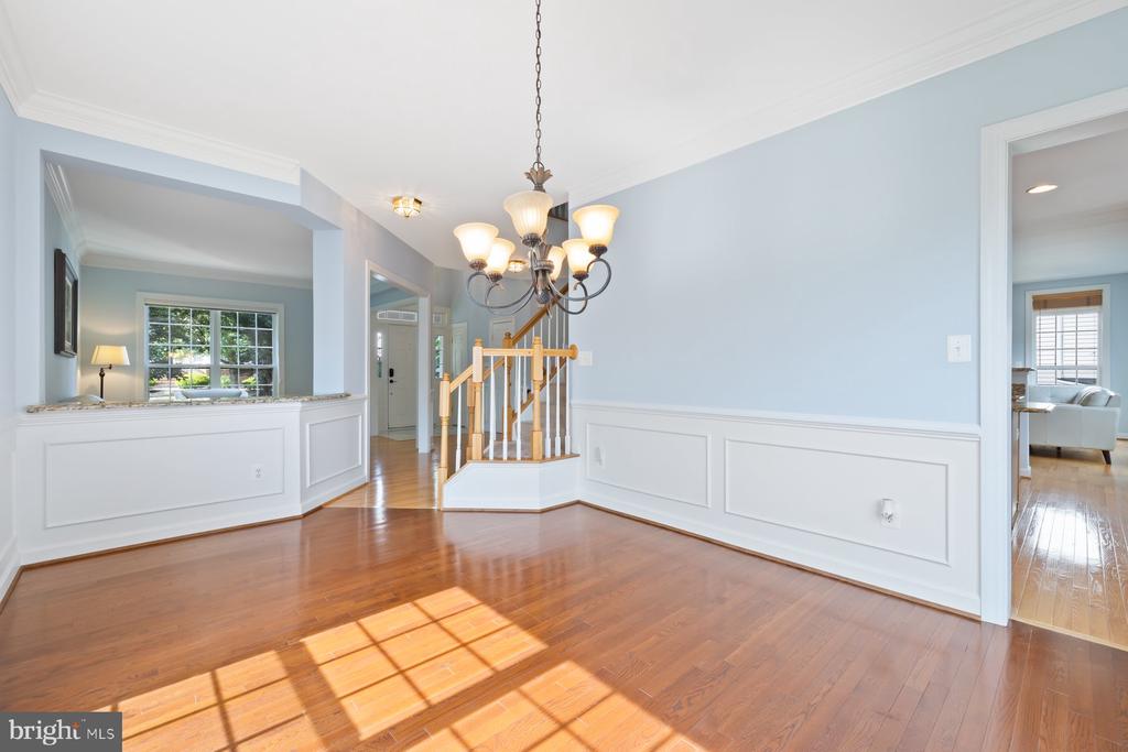 1616 CHICKASAW PLACE NE