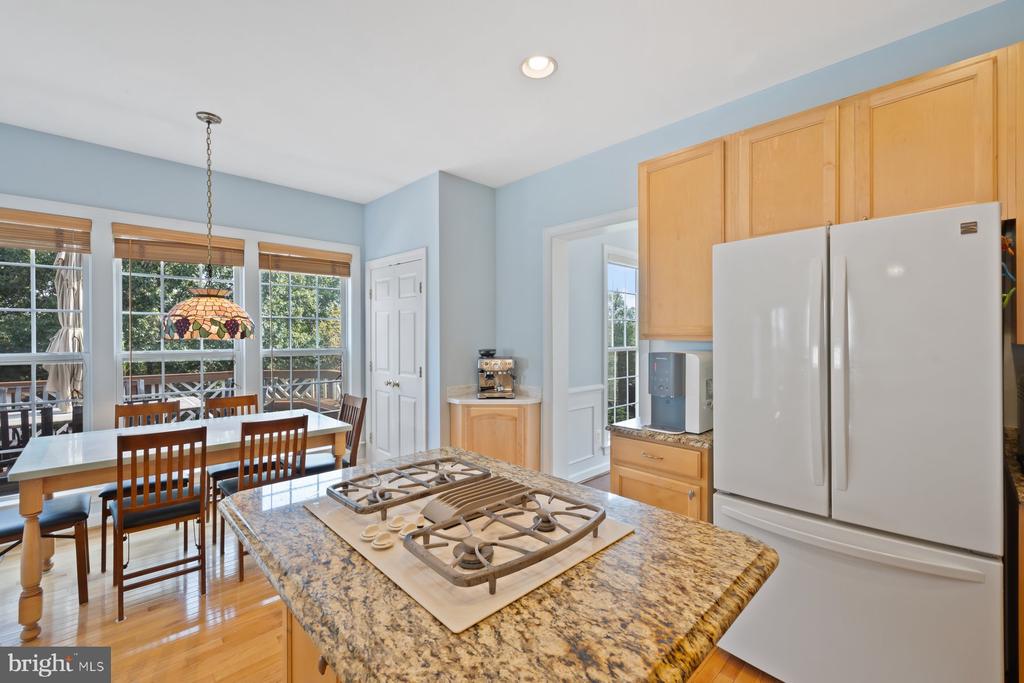 1616 CHICKASAW PLACE NE
