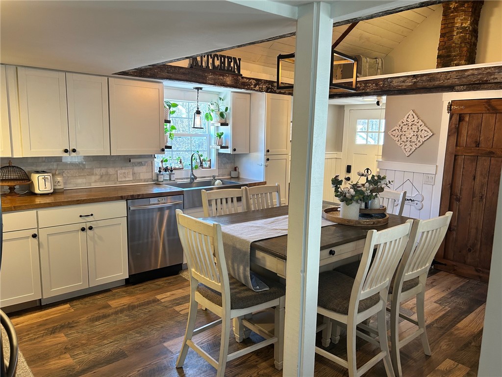 770 Hill Farm Road