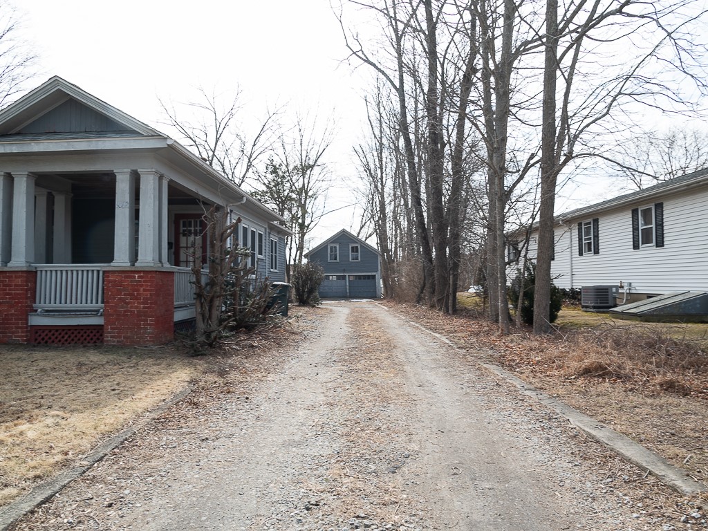 1060 Main Street