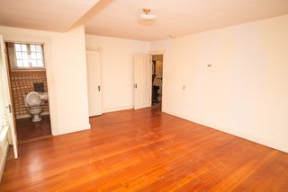 1060 Main Street