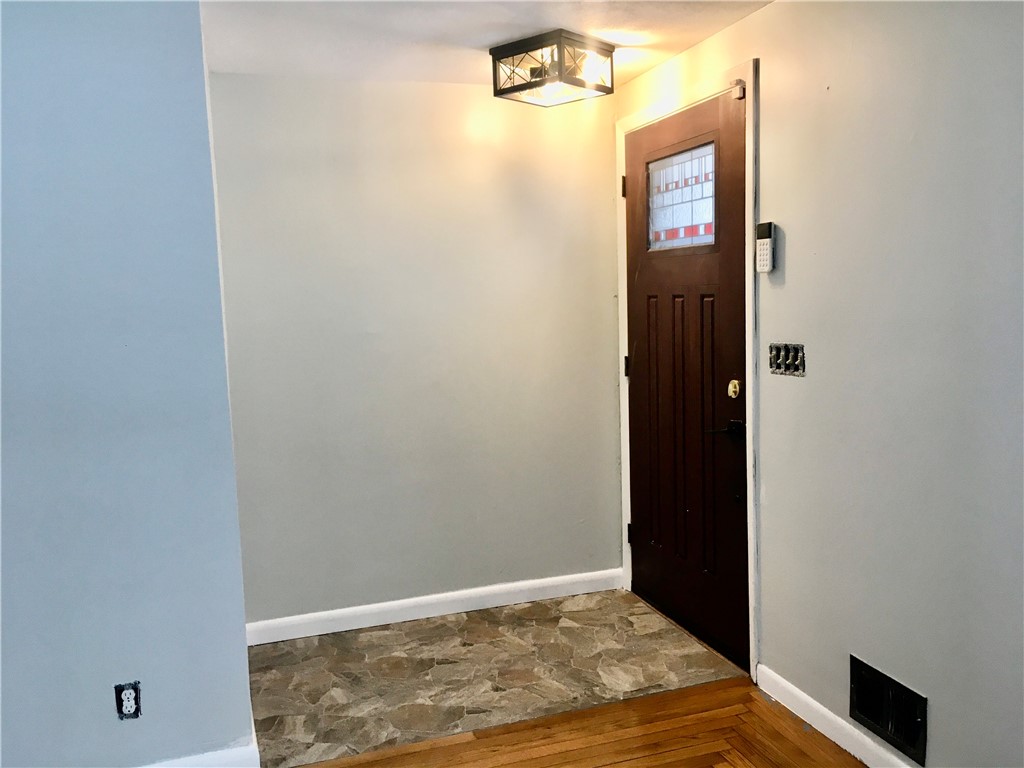 21 Baldwin Road