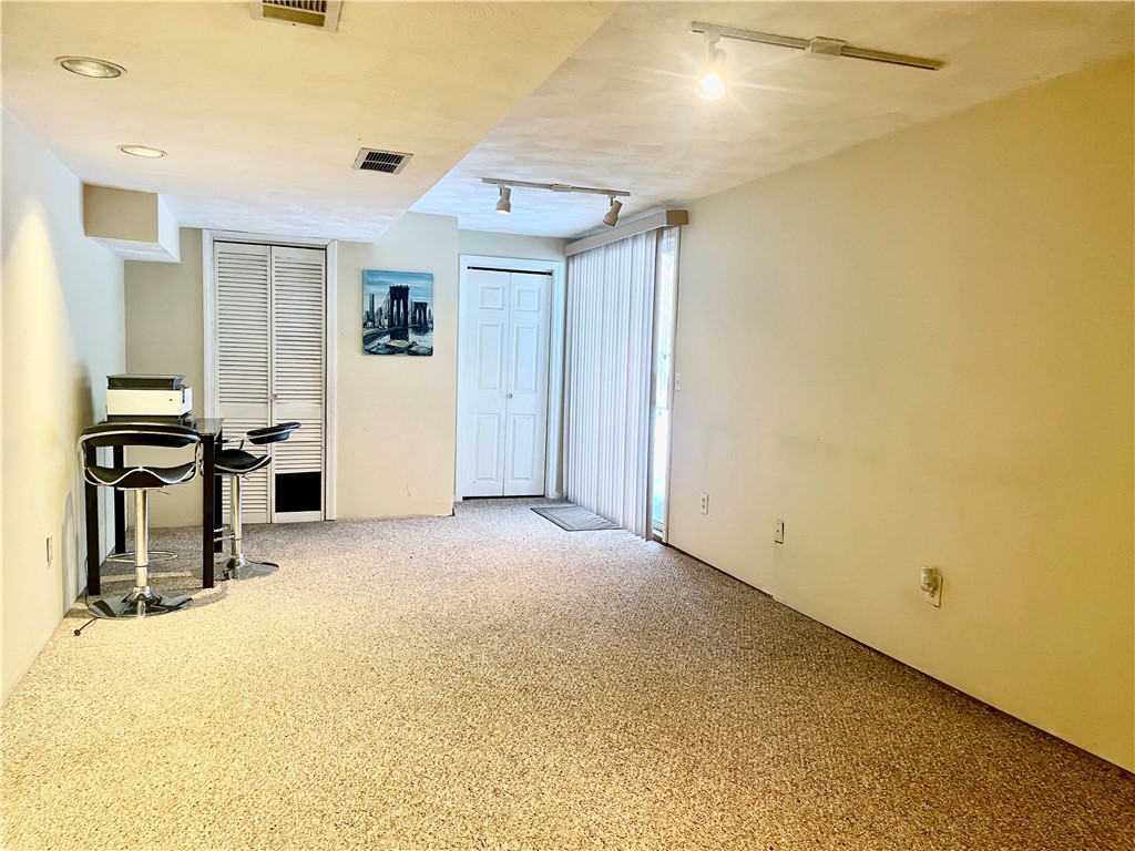 17 Dayna Drive