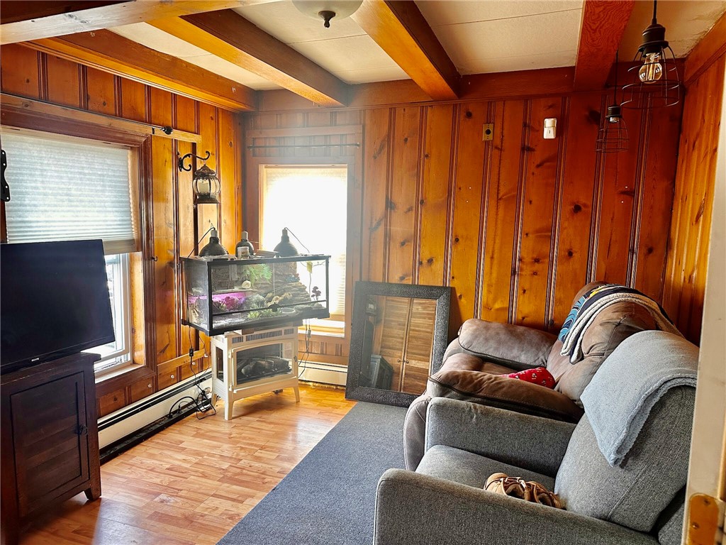 462 Lake Shore Drive