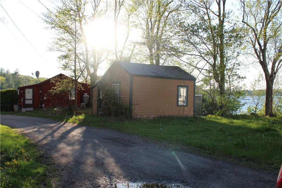 2267 Putnam Pike Pike