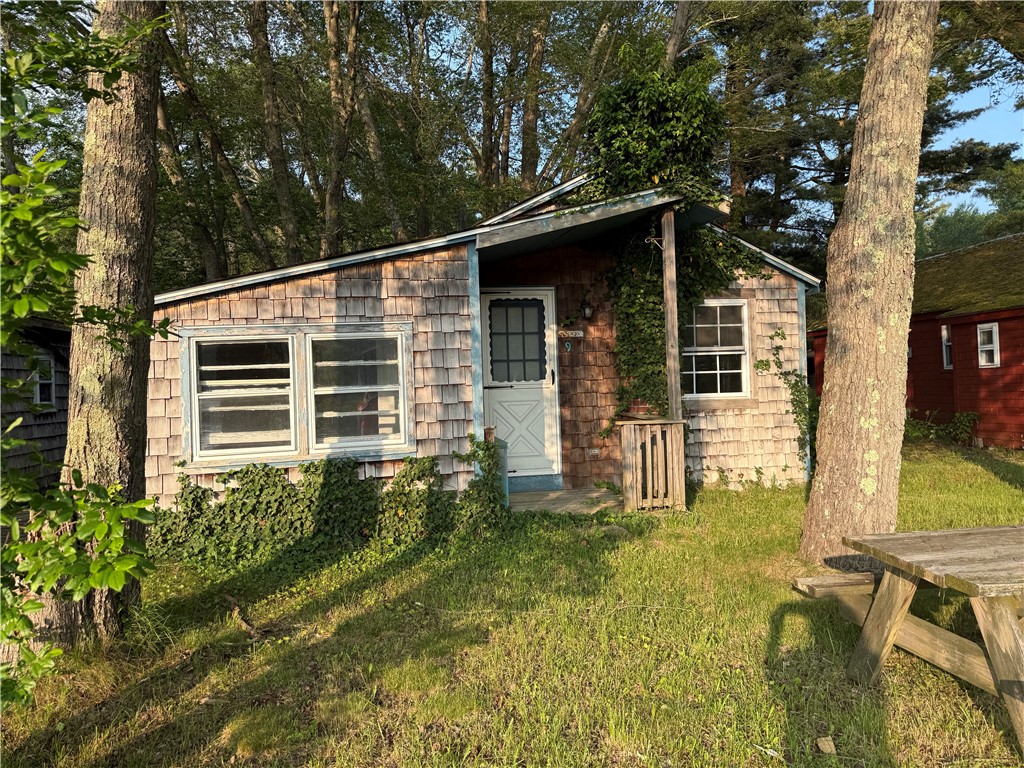 2267 Putnam Pike Pike