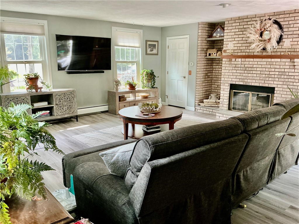 15 Ezechiel Carre Road