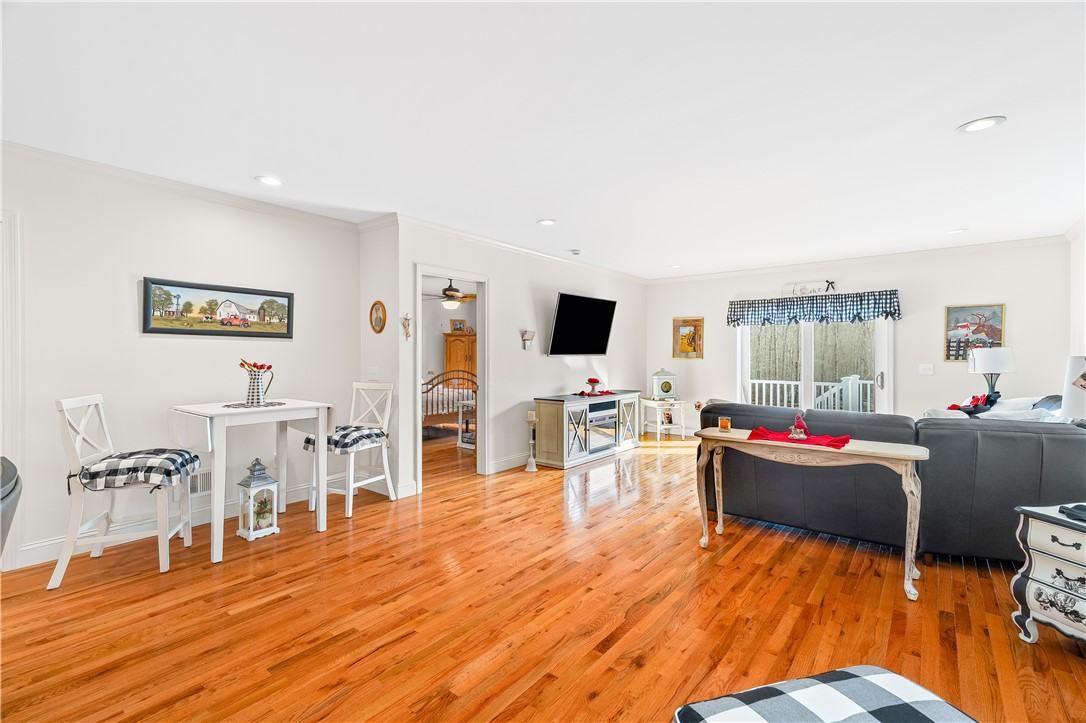 1520 Chopmist Hill Road 14