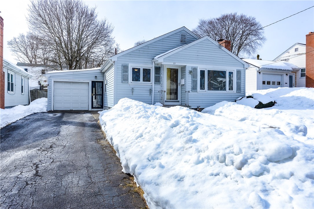 77 Gardiner Avenue