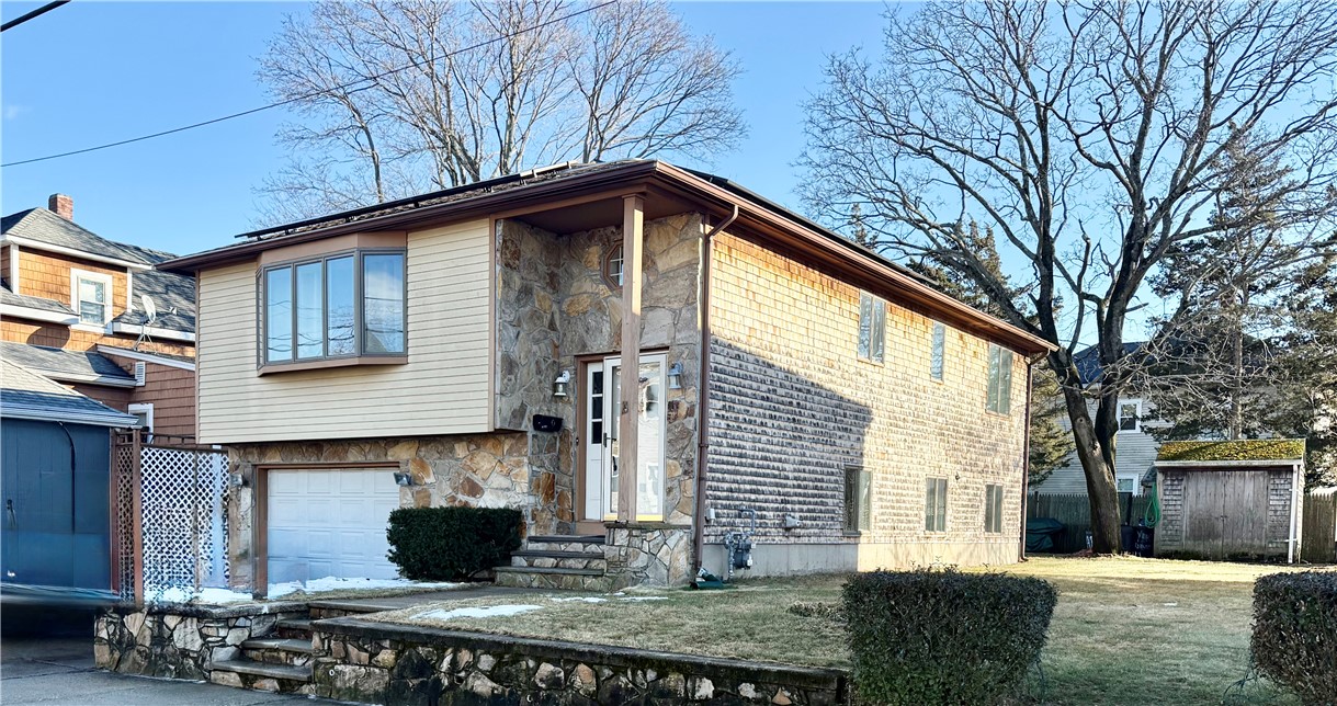 139 Suffolk Avenue