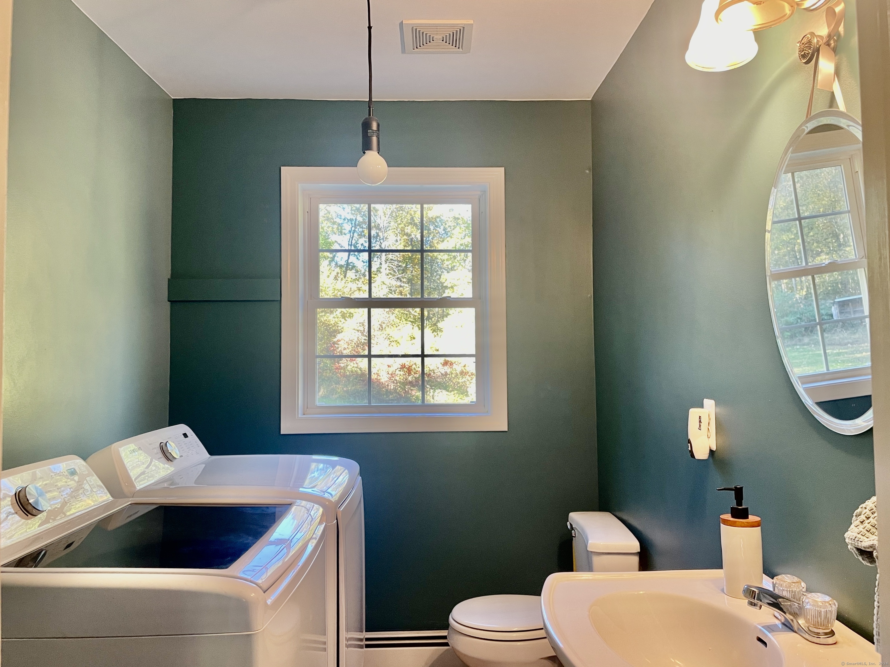 162 Cedar Swamp Road
