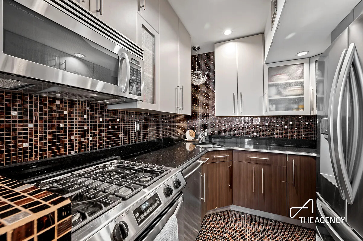 66 MADISON Avenue 12A