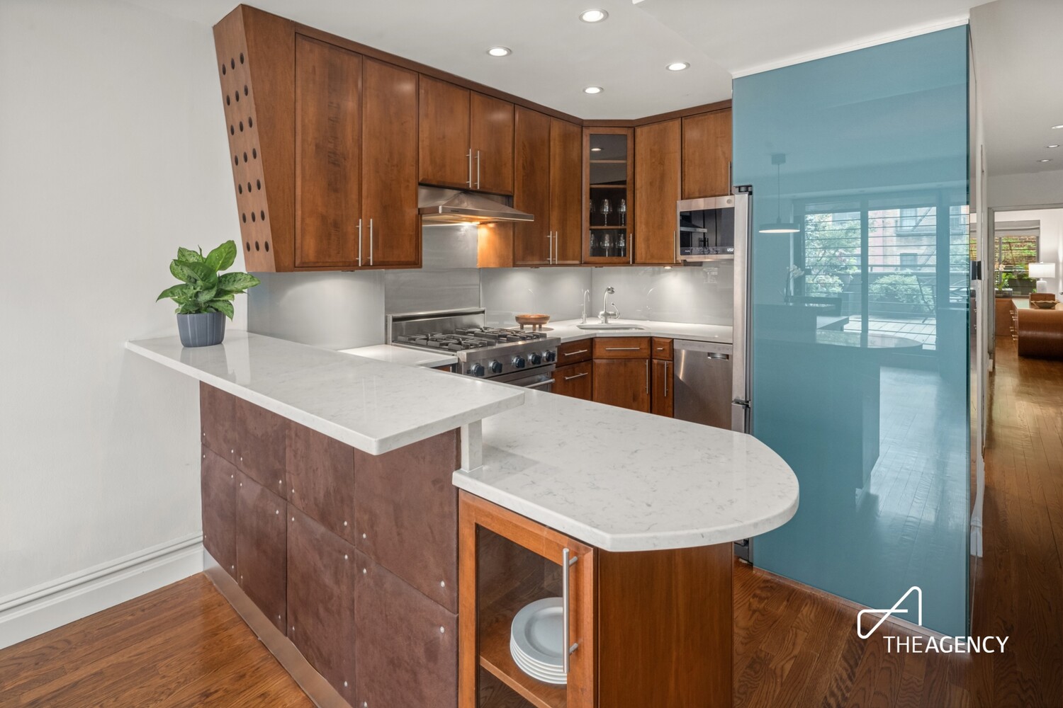 181 7TH Avenue 2B