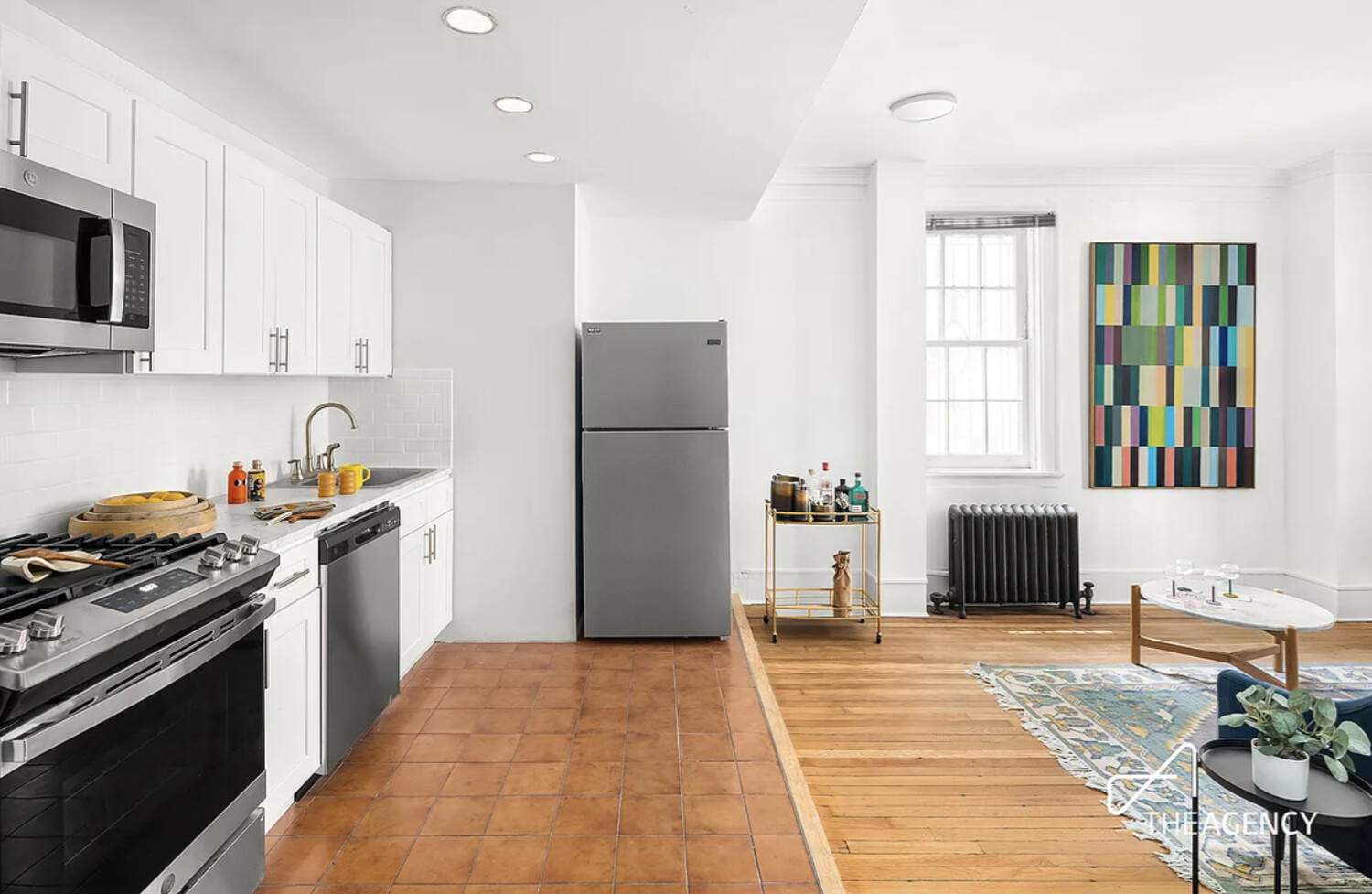 29 E 9TH Street 1