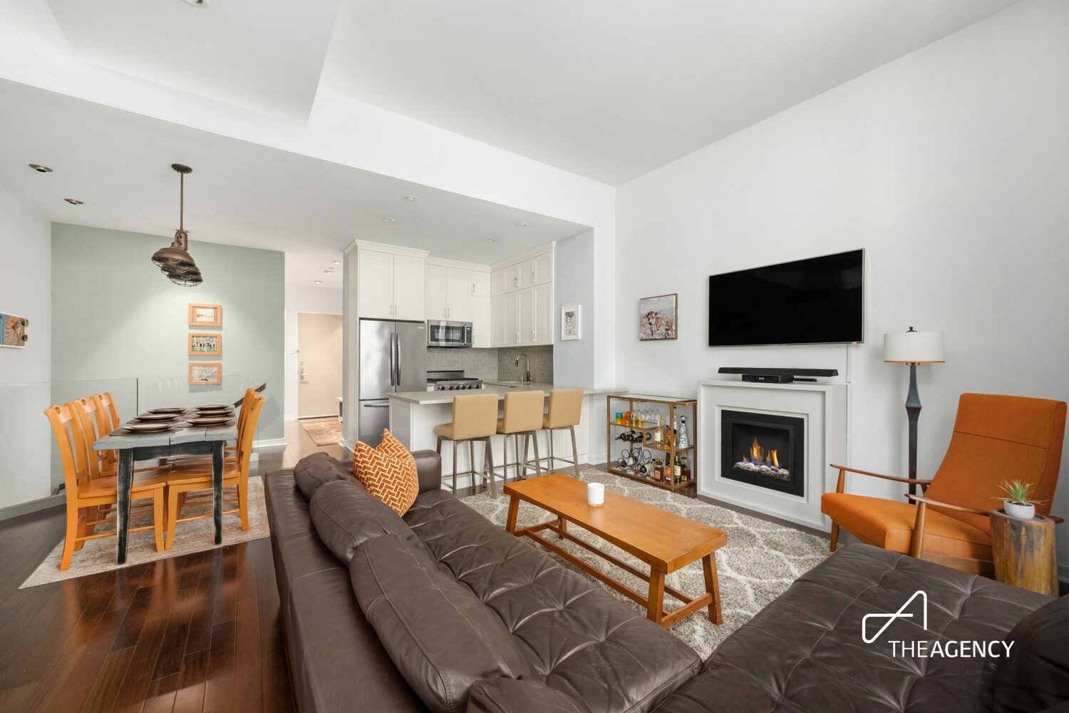 130 W 19TH Street THD