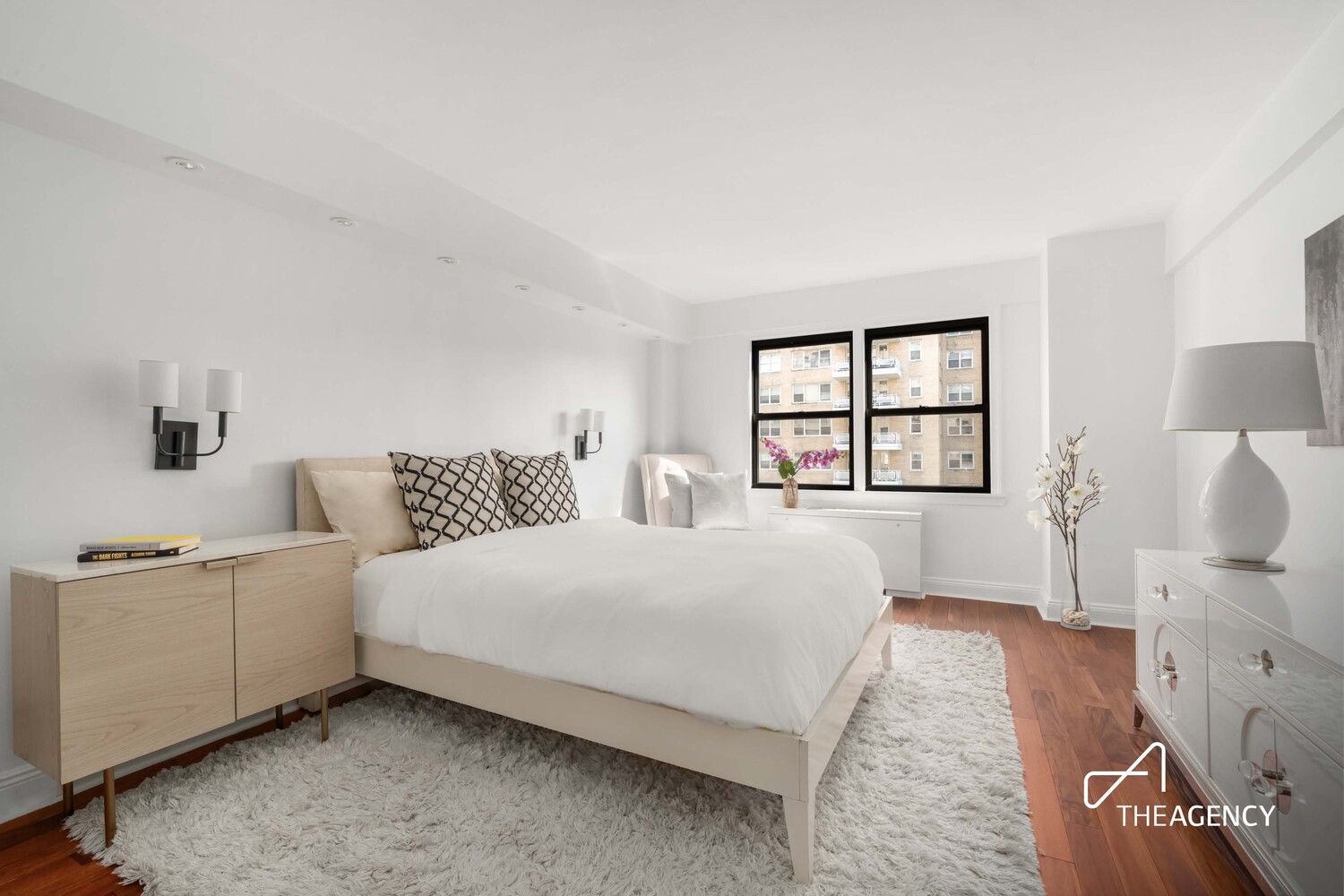55 E 9TH Street 7L