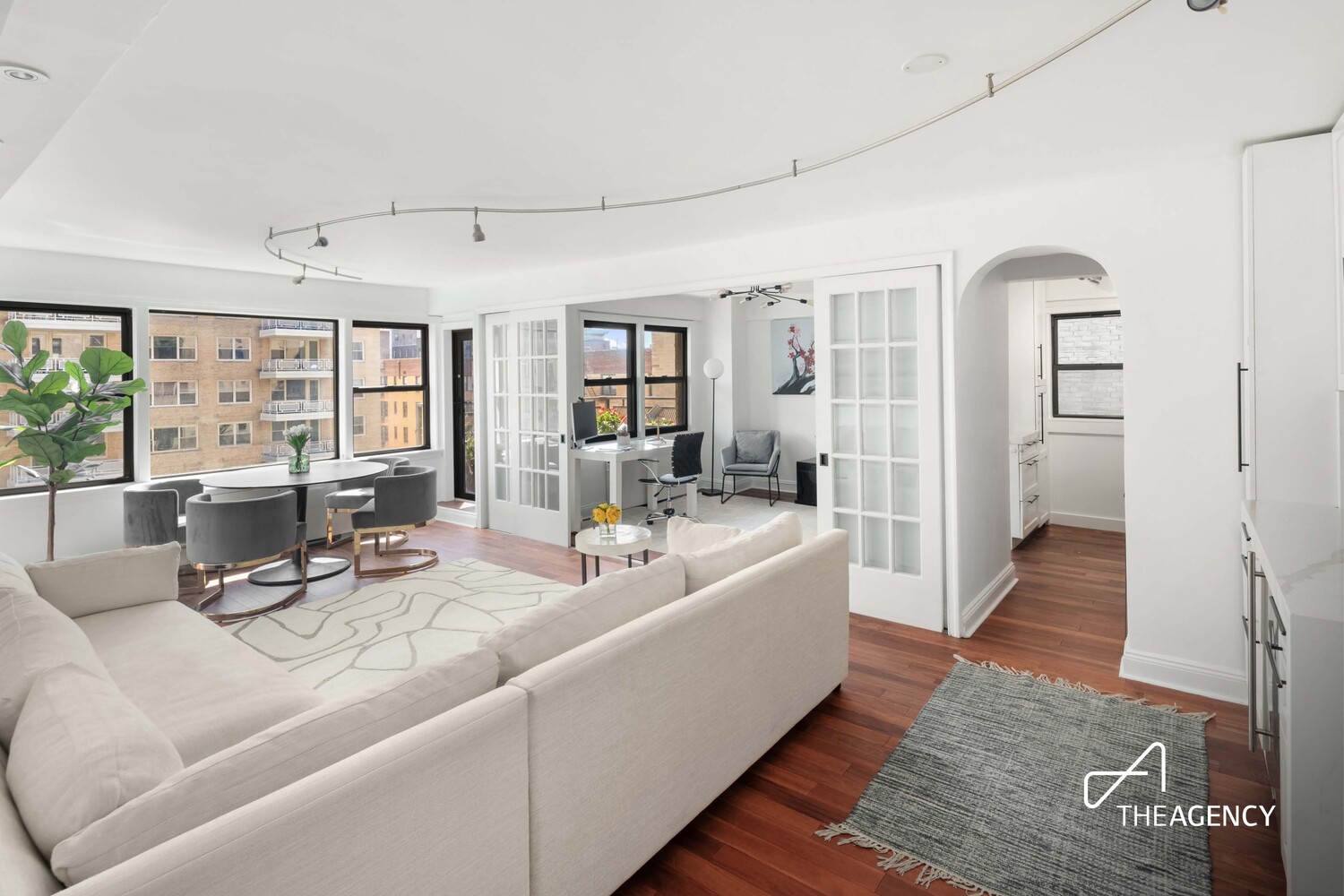 55 E 9TH Street 7L