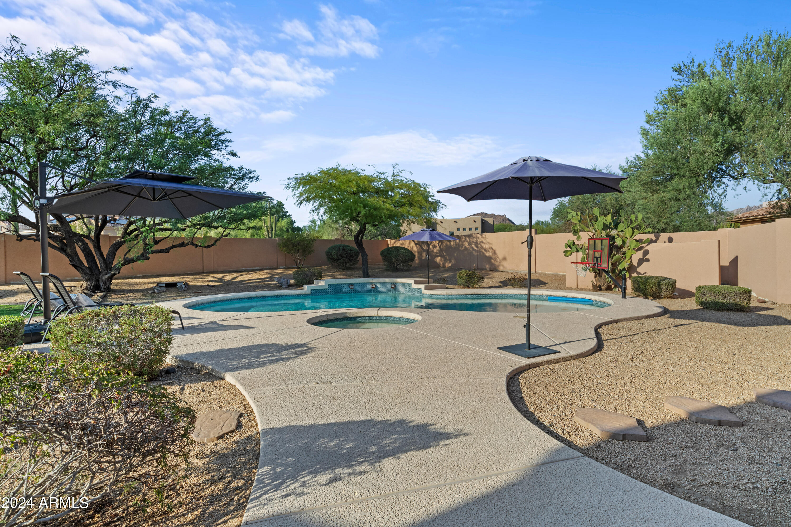 8510 E SANTA CATALINA Drive