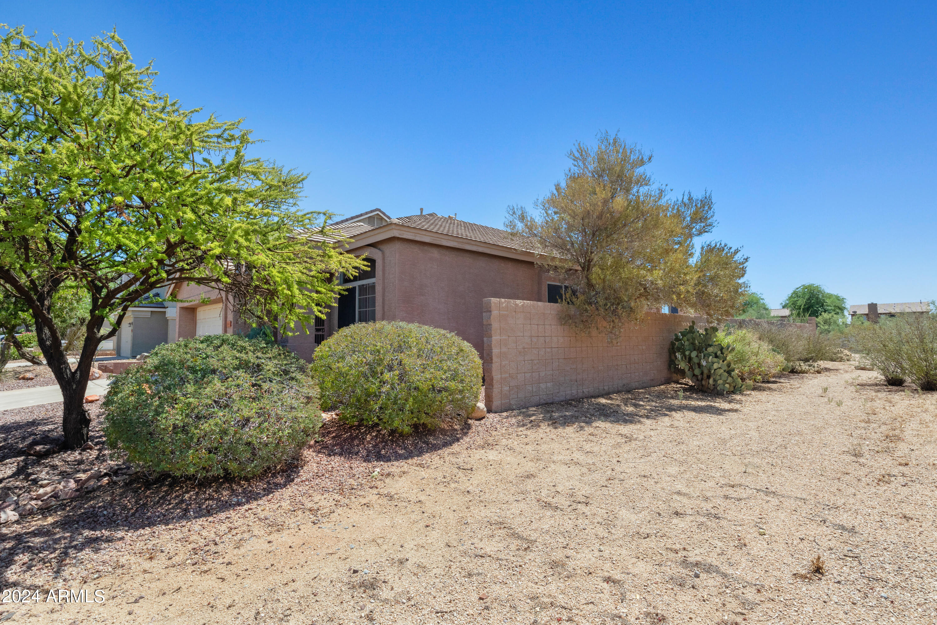 4247 E TETHER Trail