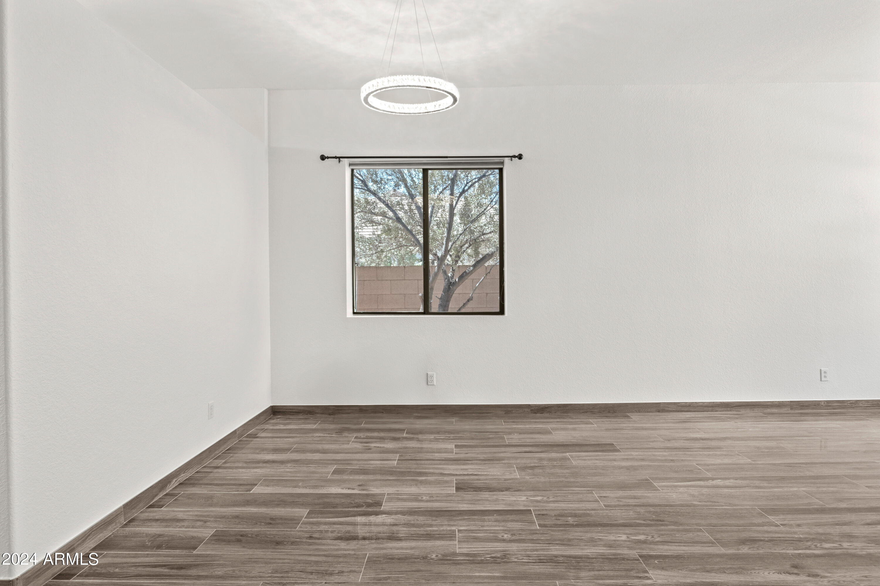 4247 E TETHER Trail