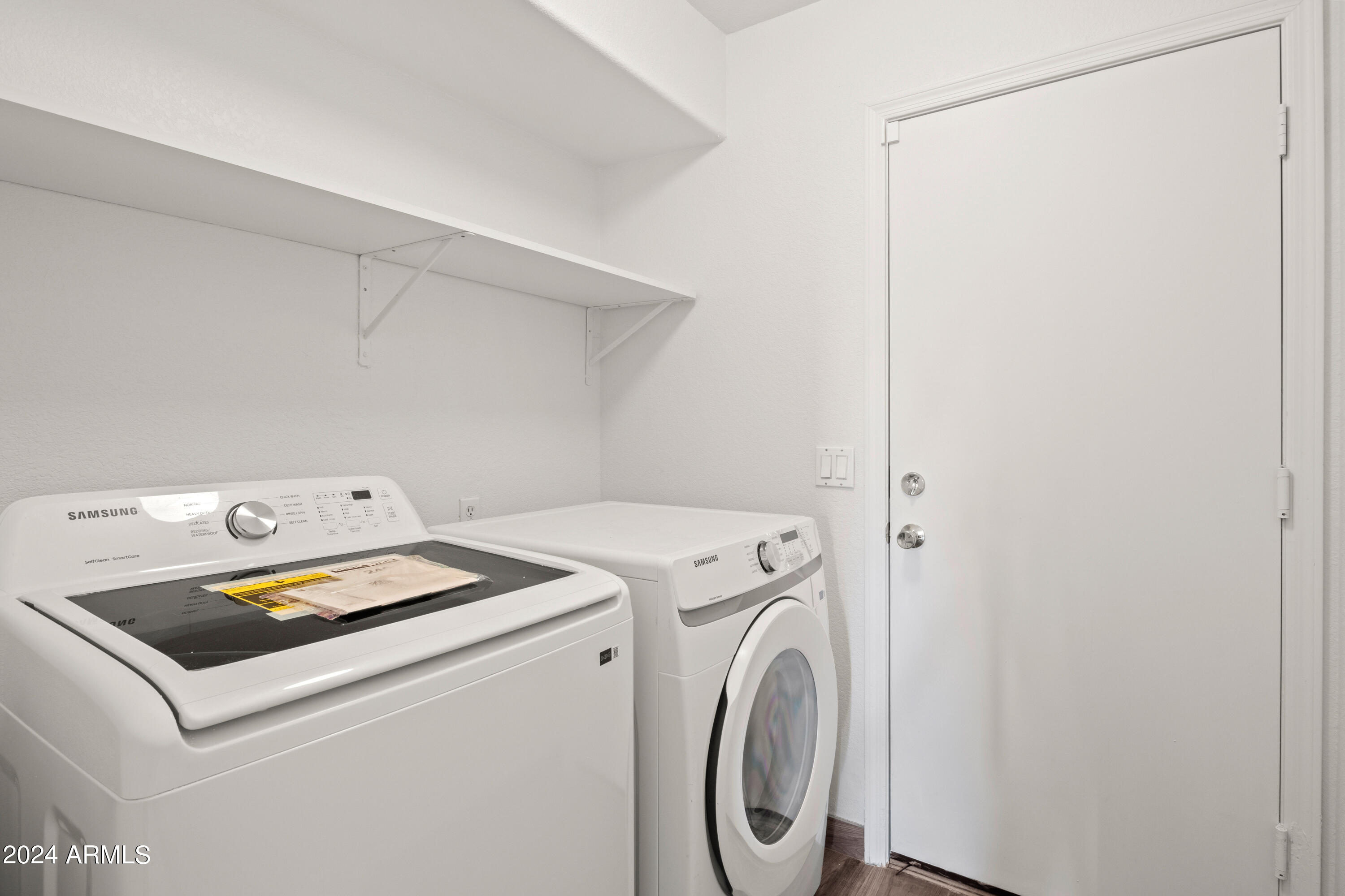 4247 E TETHER Trail