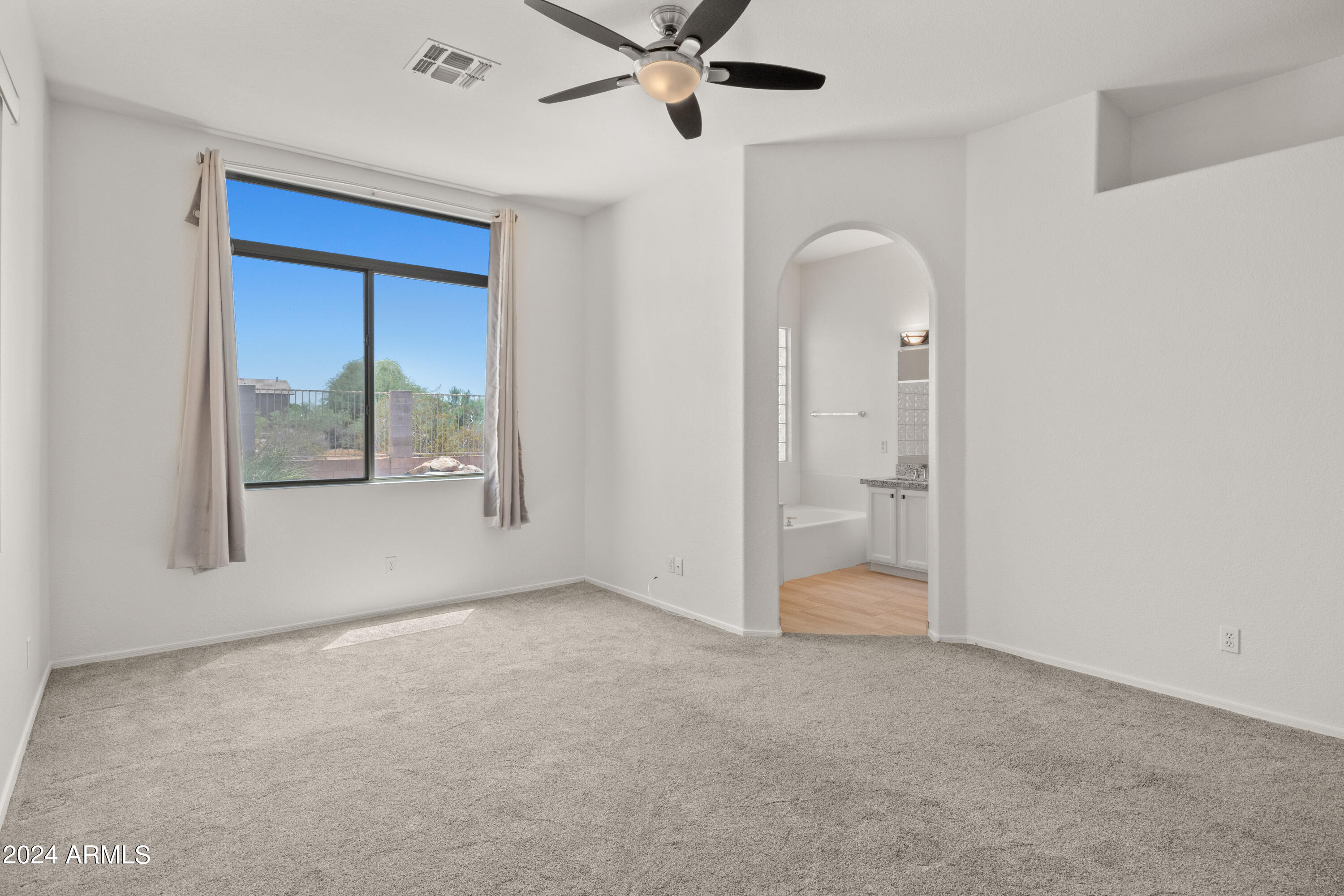 4247 E TETHER Trail